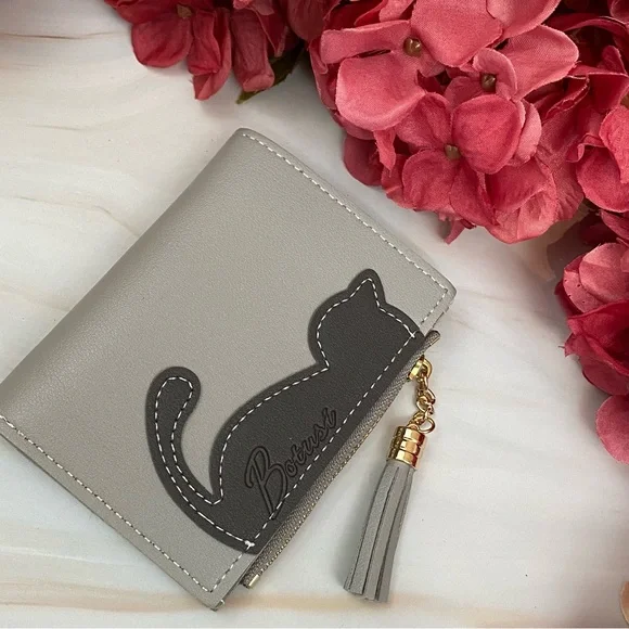 Vegan Leather Two Tone Gray Cat Wallet with Tassel - Picture 4 of 15